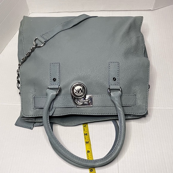 Michael Kors Hamilton Shoulder Bag - Picture 11 of 16